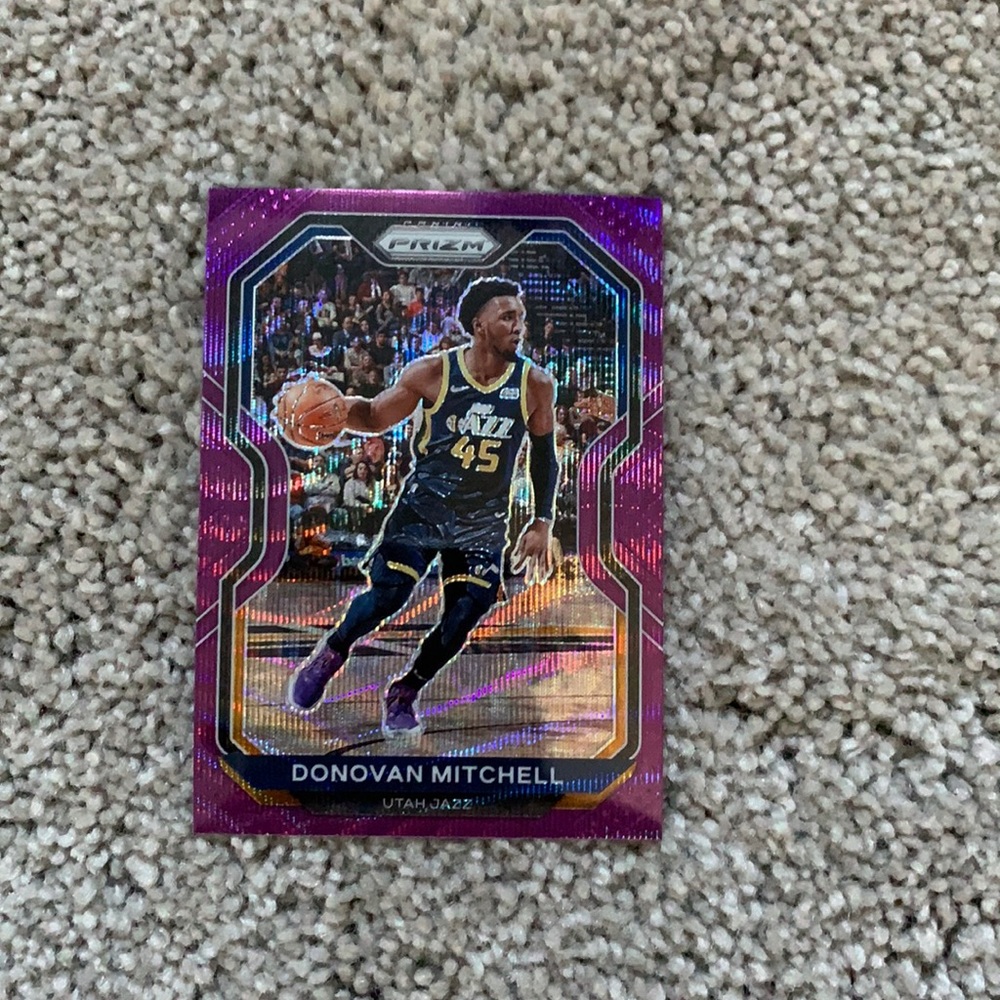 2020 panini prizm purple Donovan Mitchell limited